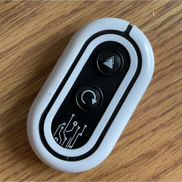 🦖 SHARPER IMAGE Mini RC Robotosaur Dinosaur - Picture 8 of 11